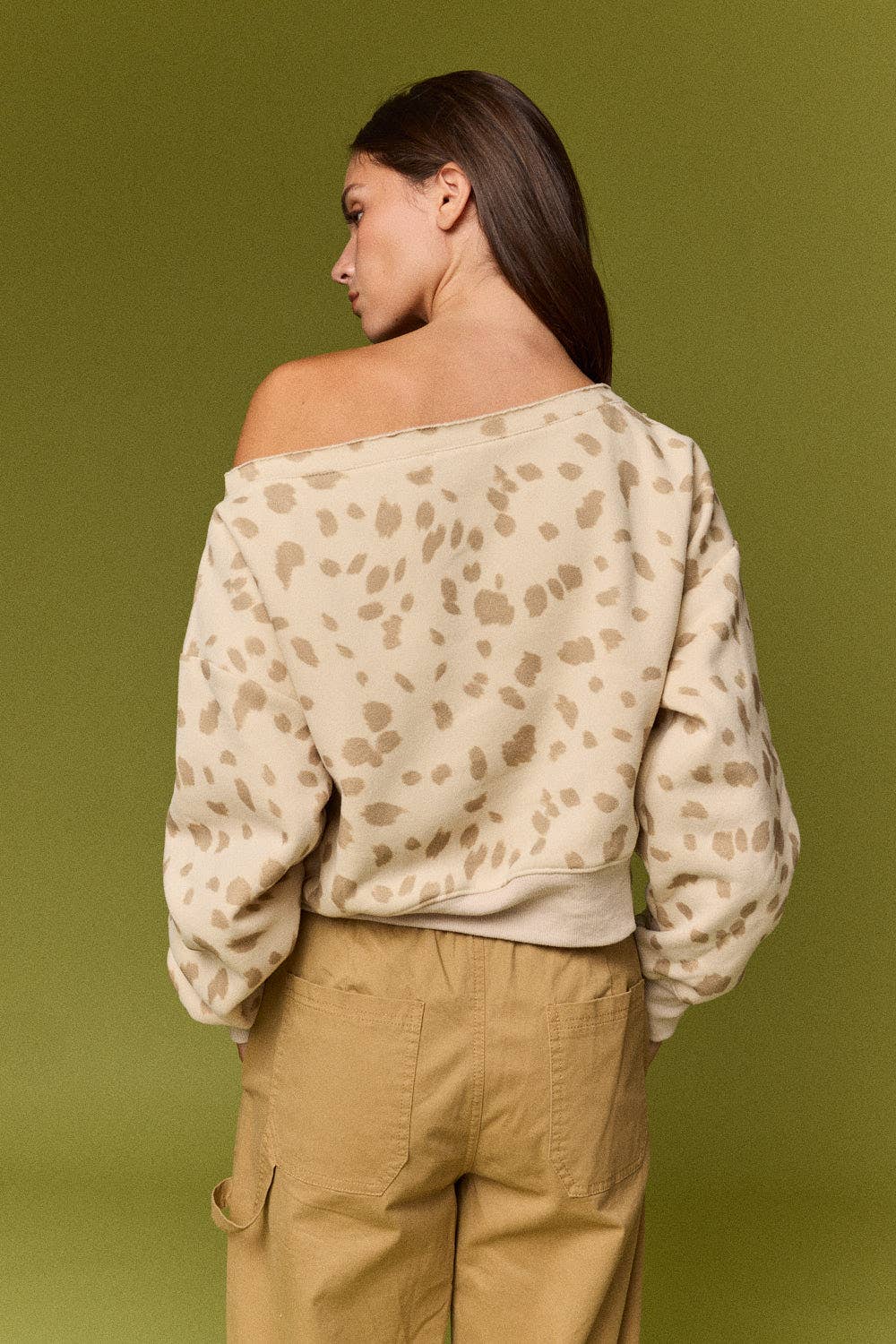 Dotted Print Off-Shoulder Sweatshirt