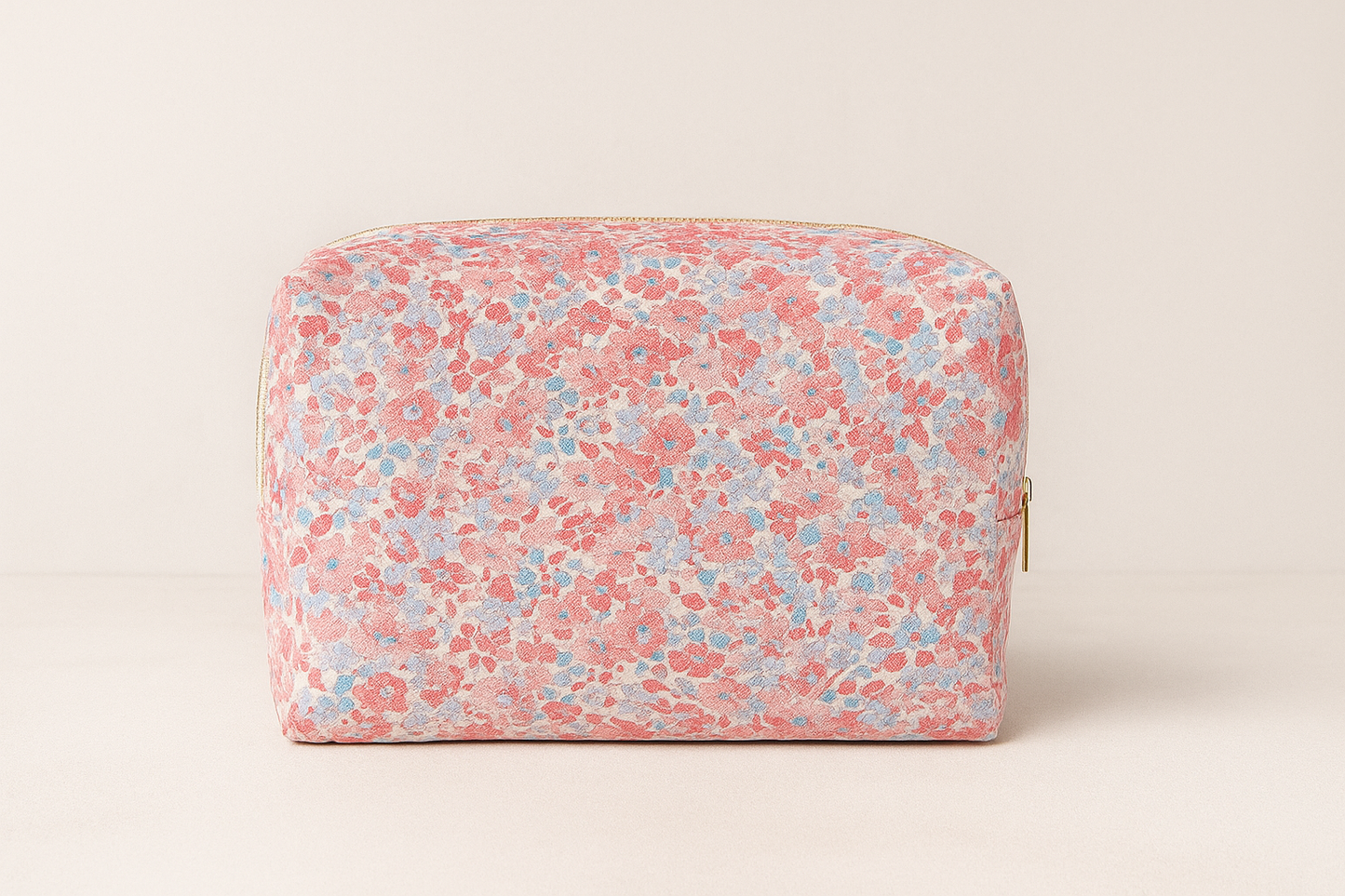 Blush Bloom: Travel