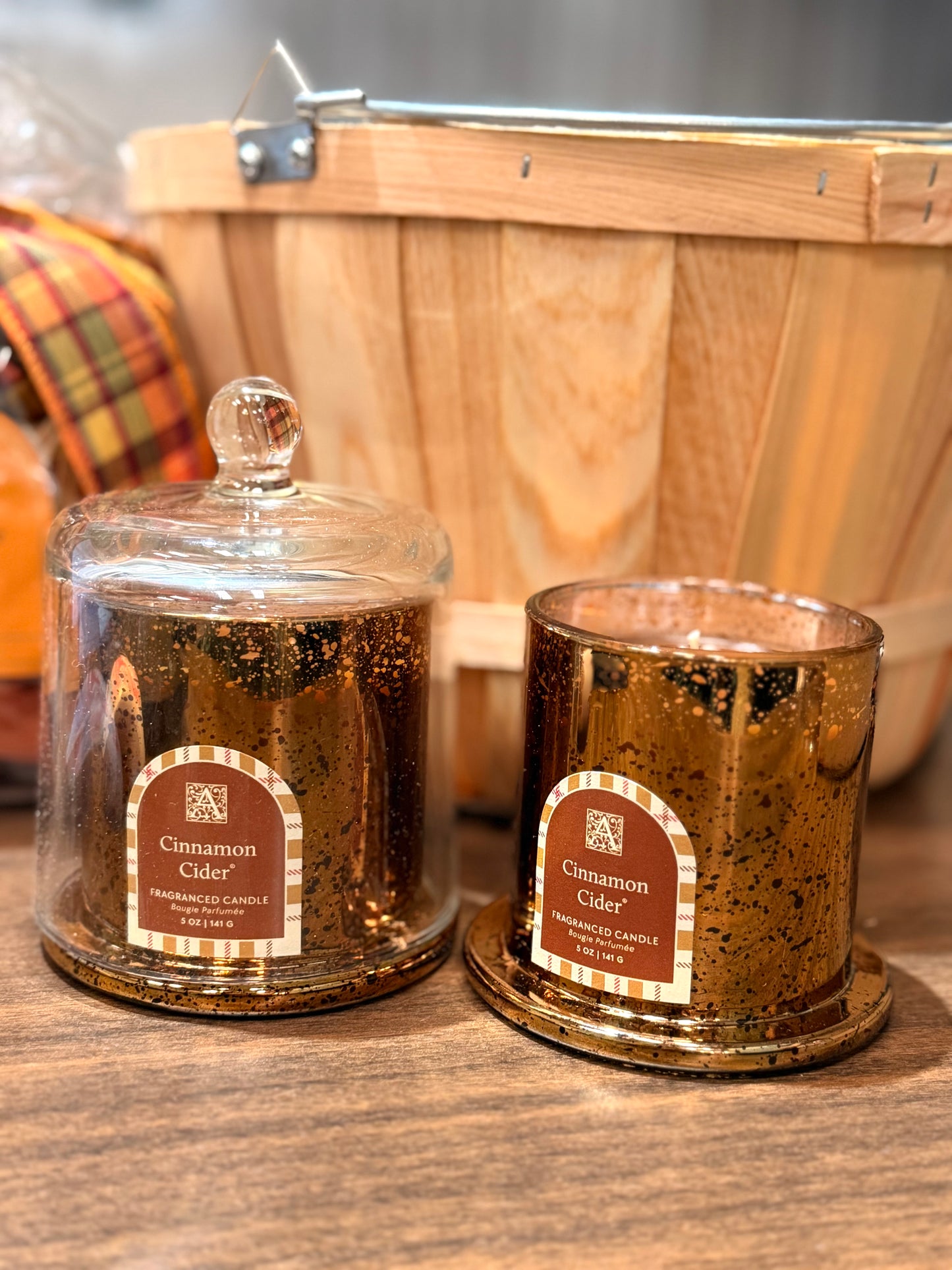 Cinnamon Cider 5oz Candle + Cloak | Aromatique