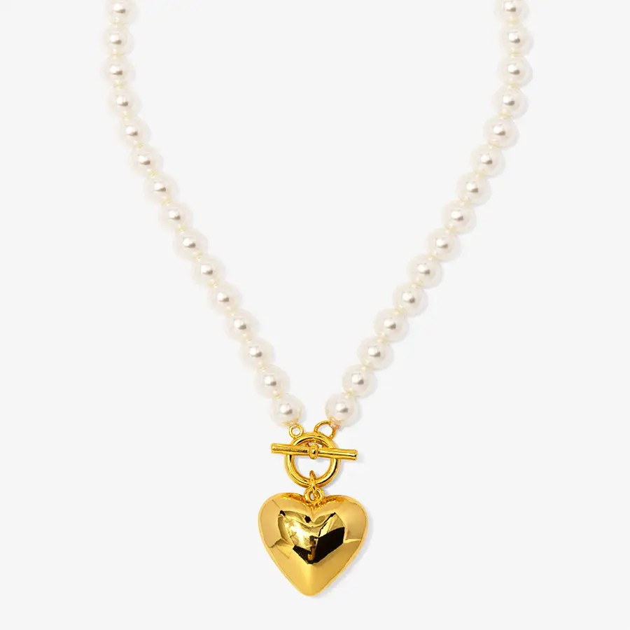 Heart Charm Pearl Collar Necklace