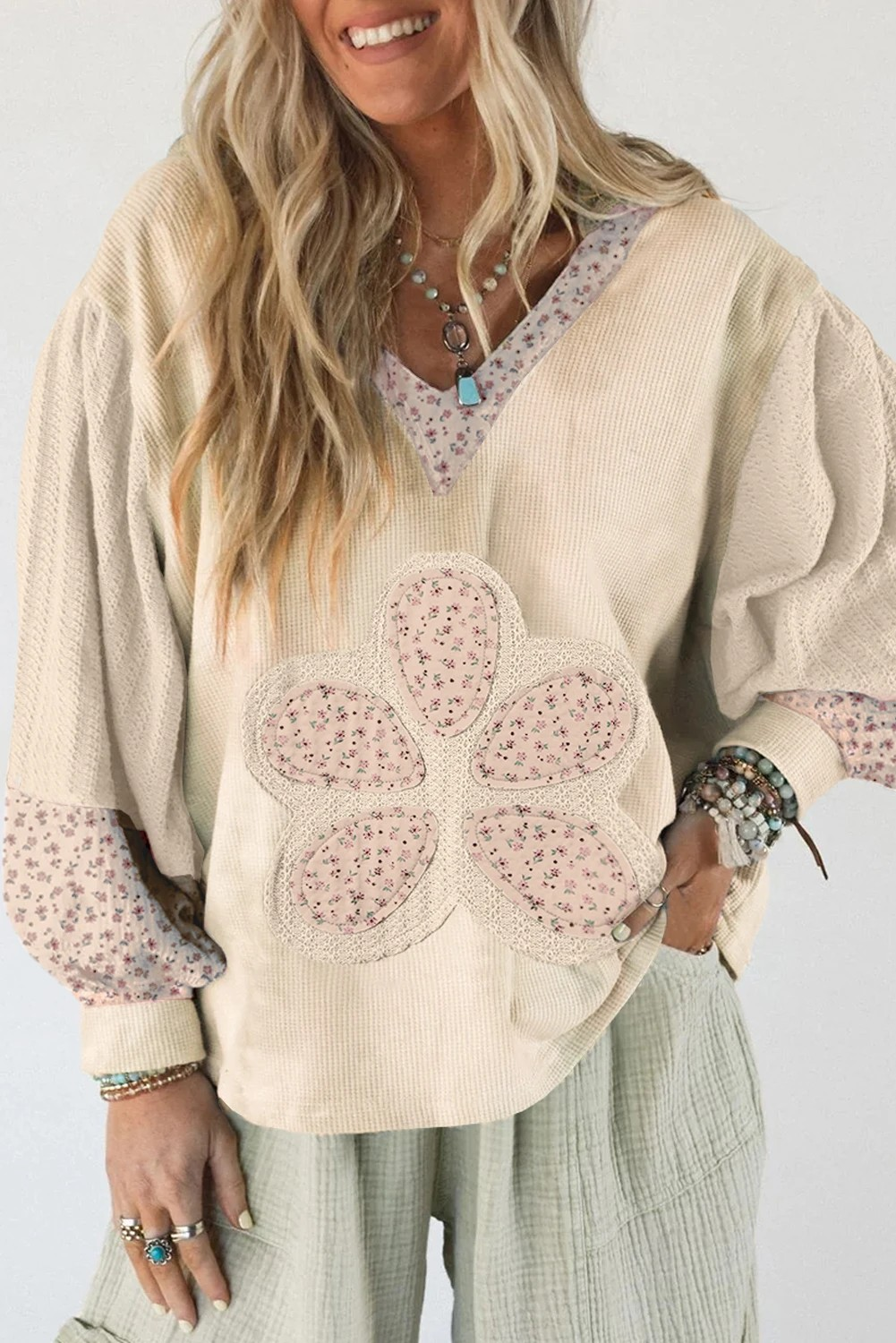 Sweet Bloom Pullover
