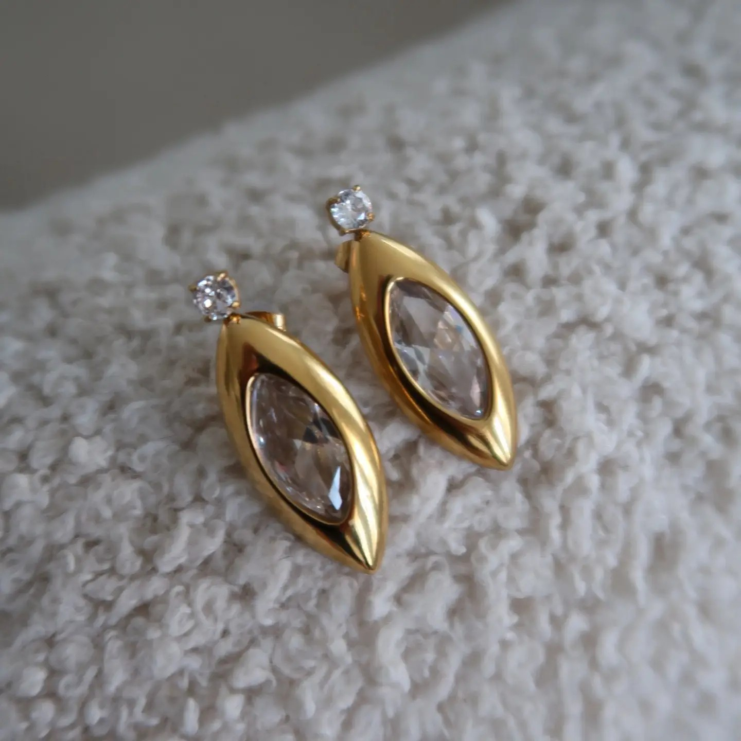 Jude Earrings