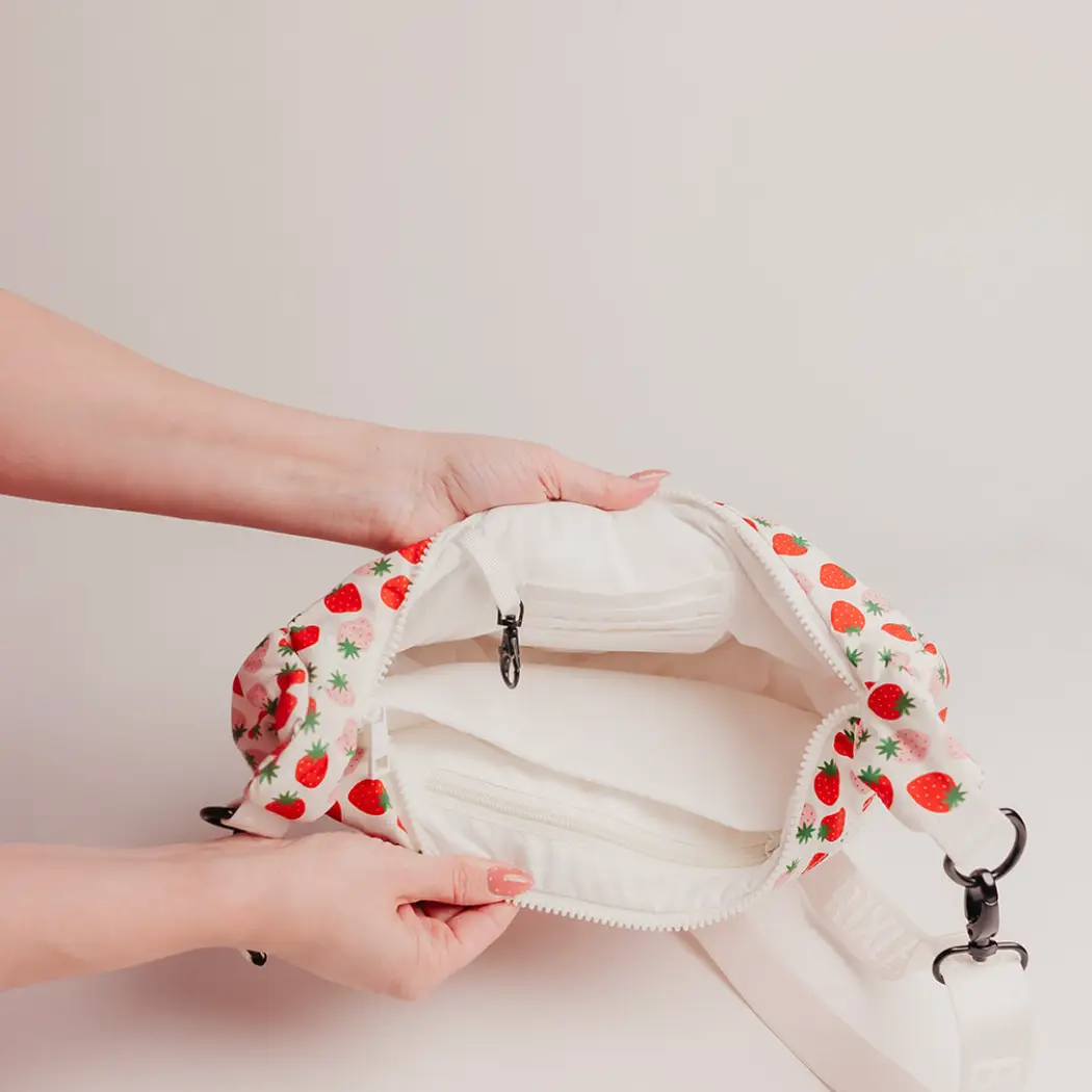 Shortcake Crescent Bag | Brixley