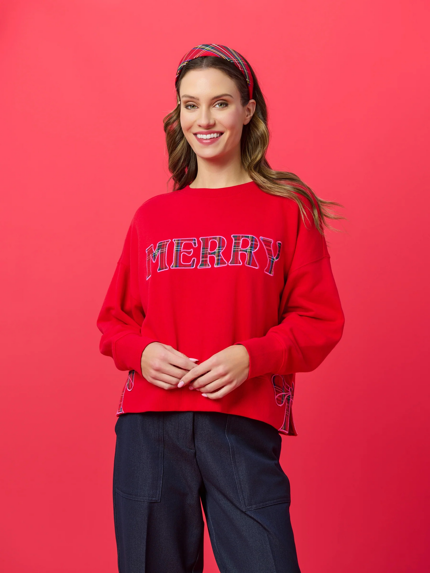 Plaid "Merry" Relaxed Sweatshirt | Shiraleah