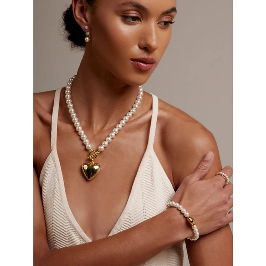 Heart Charm Pearl Bracelet