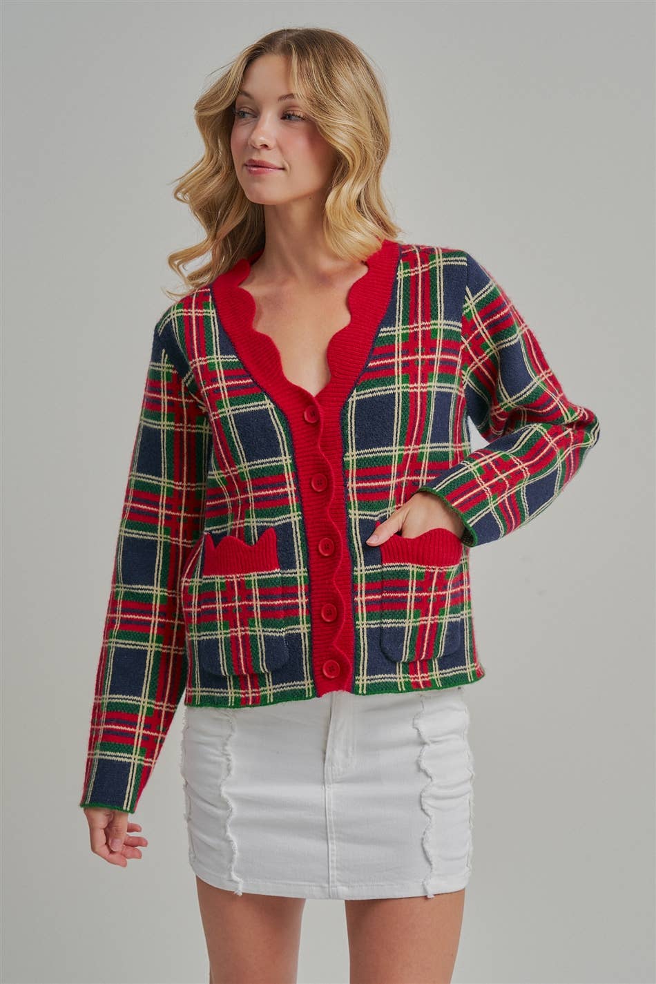 Mistletoe Plaid Cardigan ❤️🎄