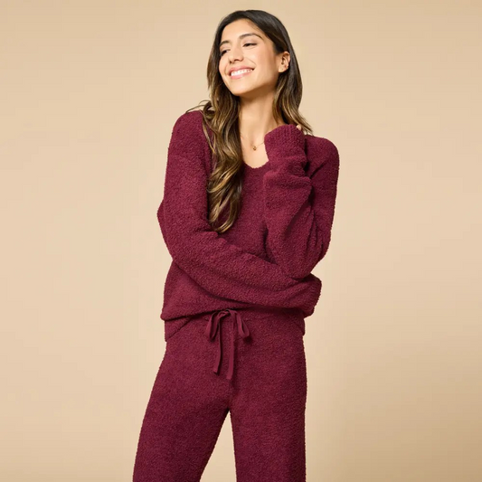 Marshmallow V- Neck | Cherry Cola