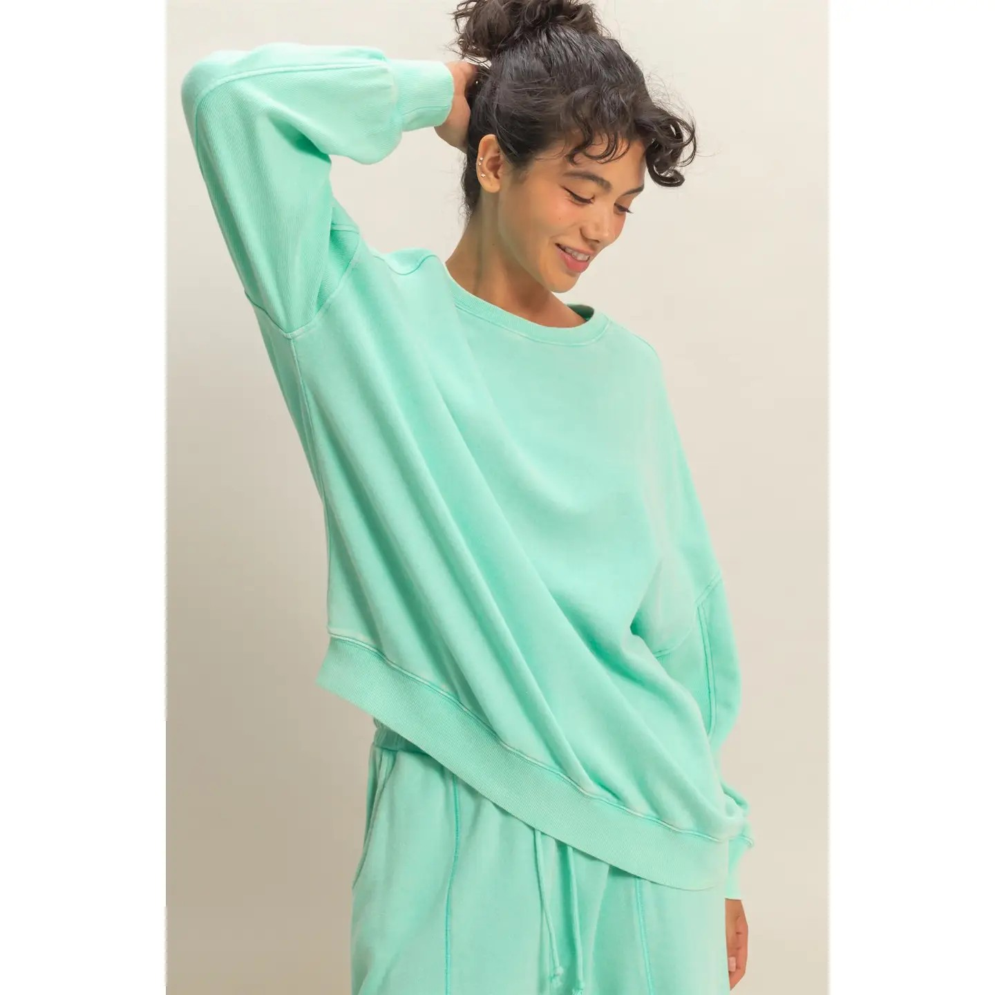 Double Zero Mint Sweatshirt | Oversized