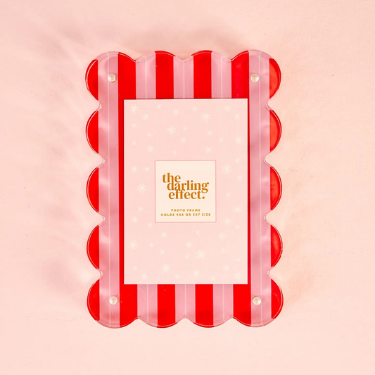 Peppermint Stripes Scalloped Frame