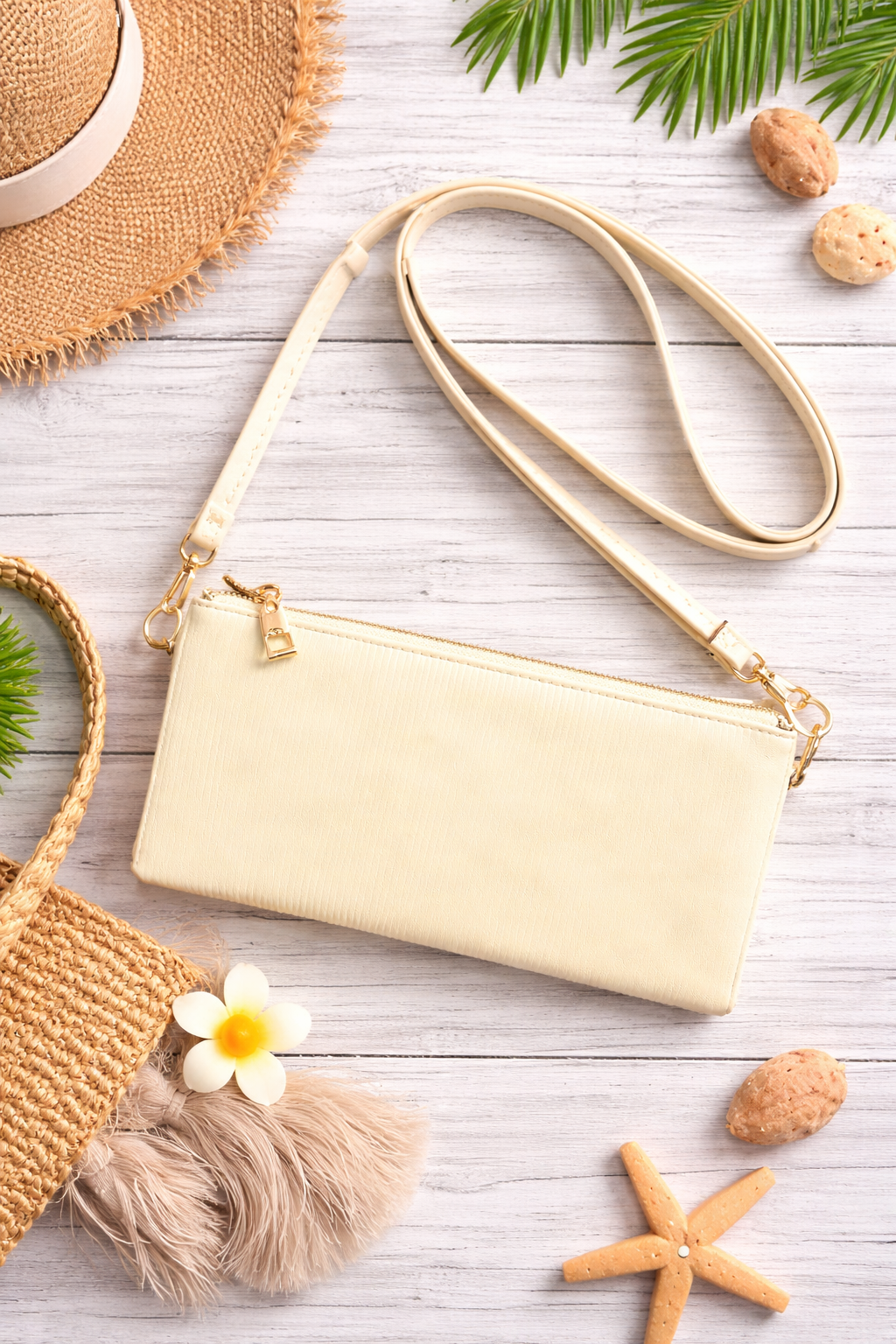 Riley Pleated Crossbody/Wristlet | Pale Yellow