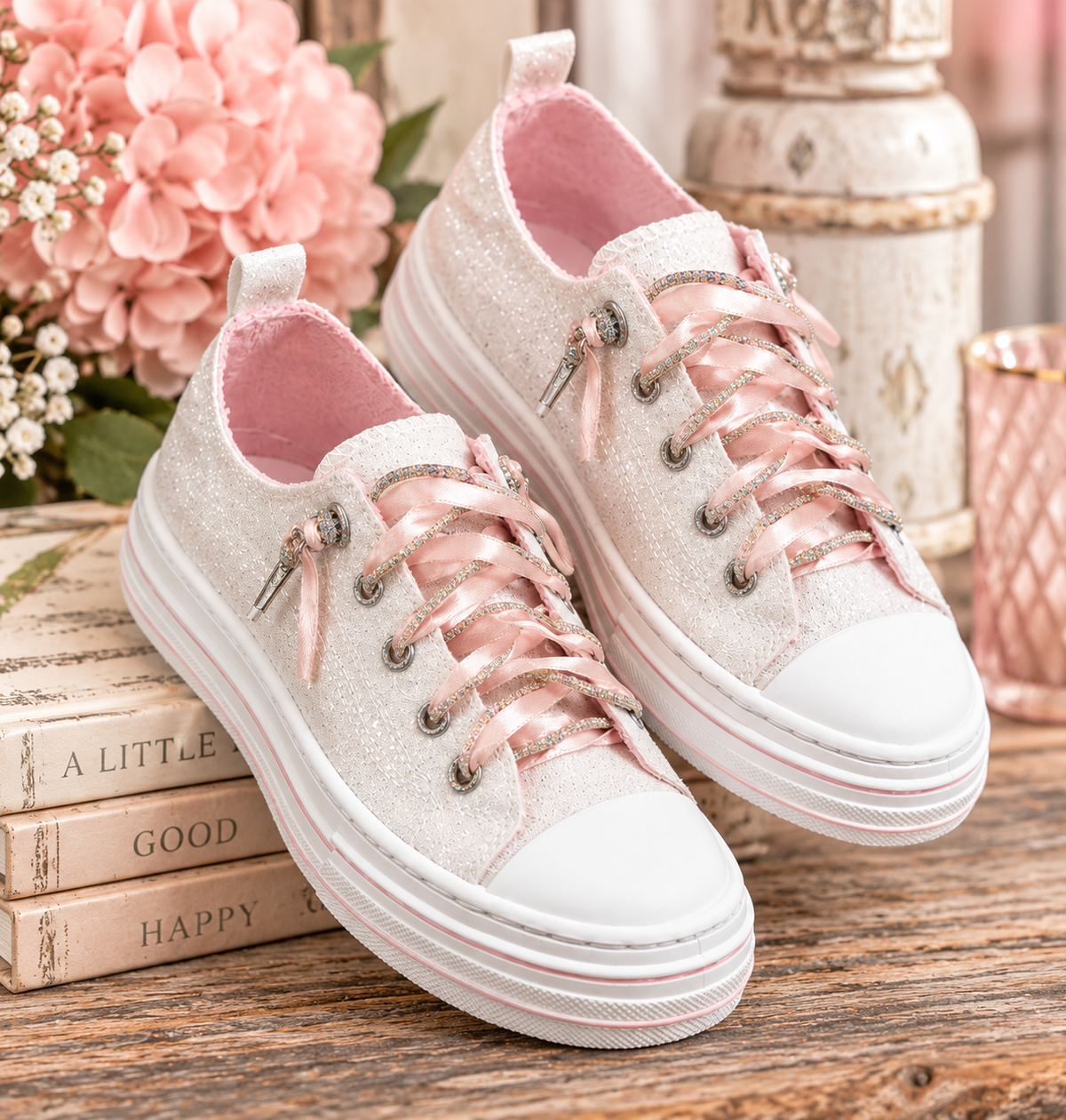 Aman Mary's | White Glitter | Very G