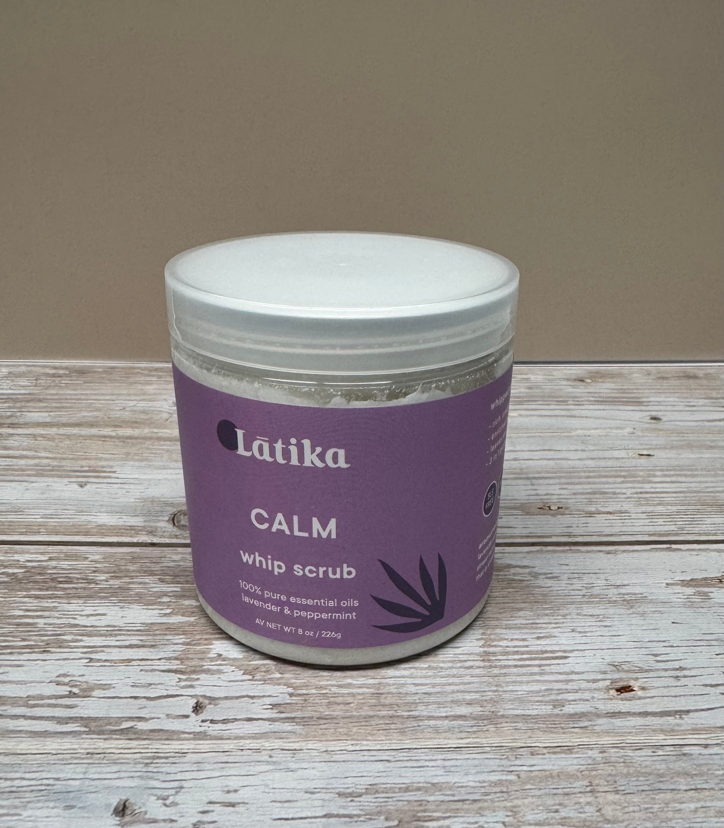 Lakita Calm Scrub