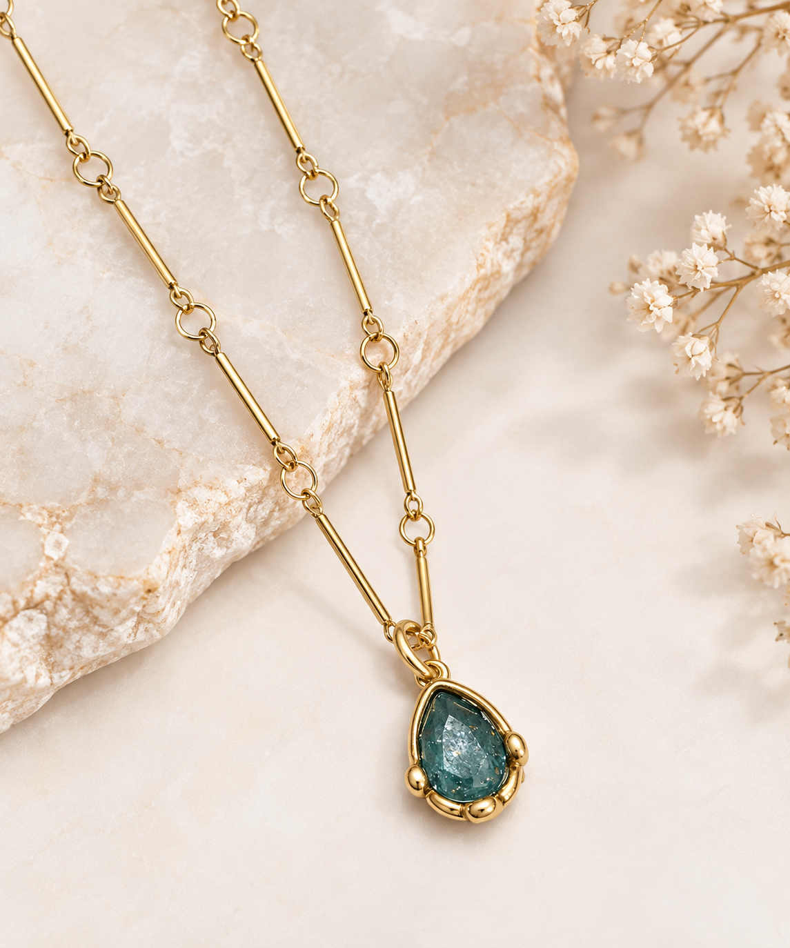 Misterio Necklace | Gold | Green