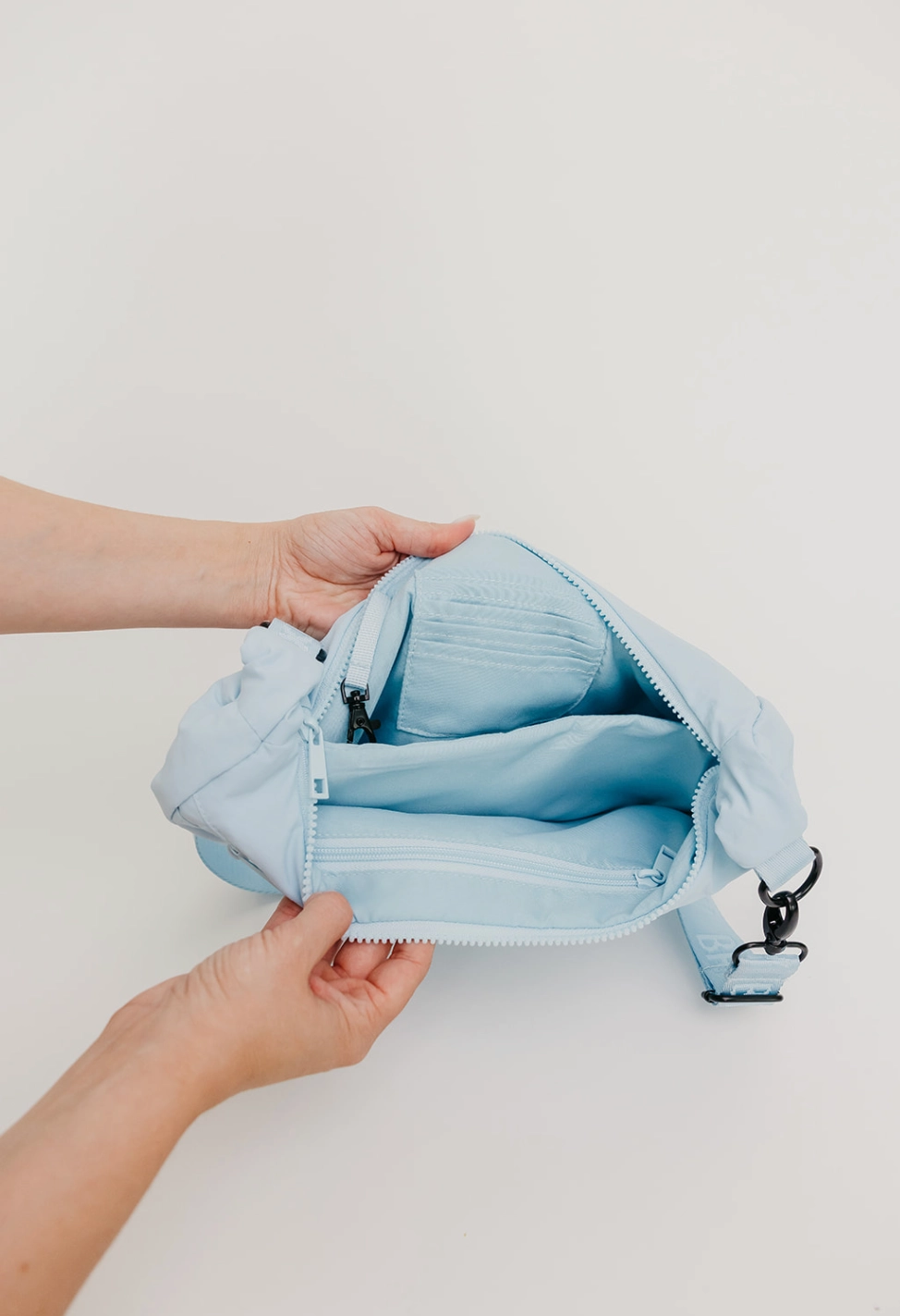 Cloud Crescent Bag | Brixley