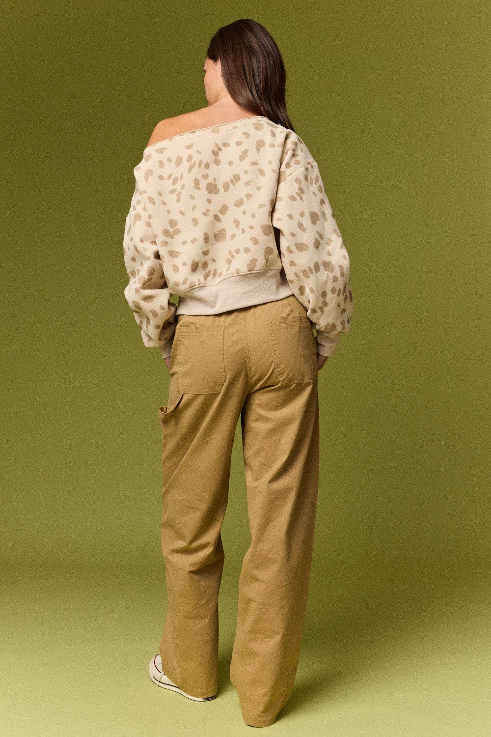 Dotted Print Off-Shoulder Sweatshirt