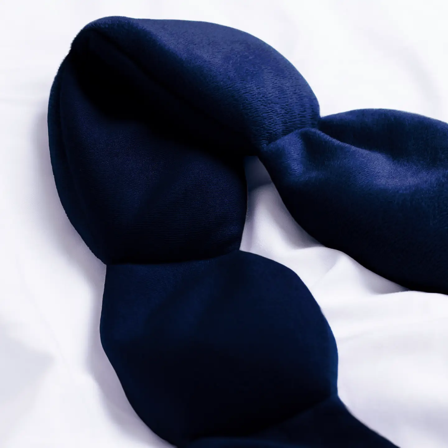 Mid-Night Weighted Sleep Mask | Nodpod