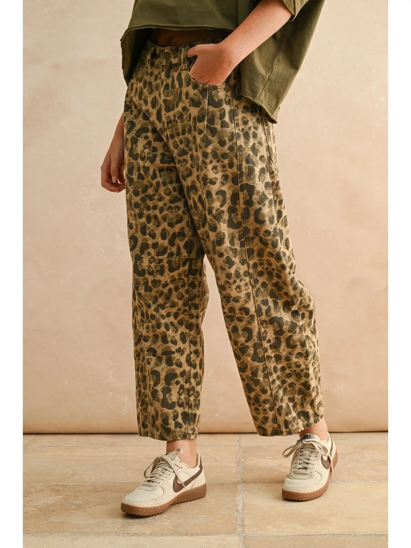 Leopard Printed Barrel Pants