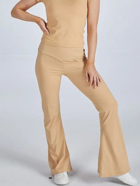 Latte Flare Leggings | Simply Southern