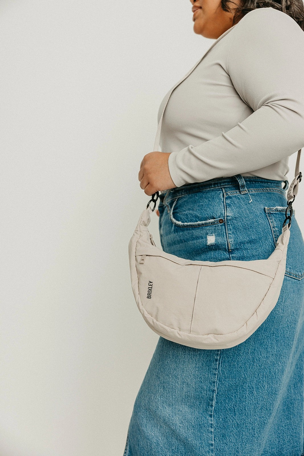 Vanilla Dream Crescent Bag | Brixley
