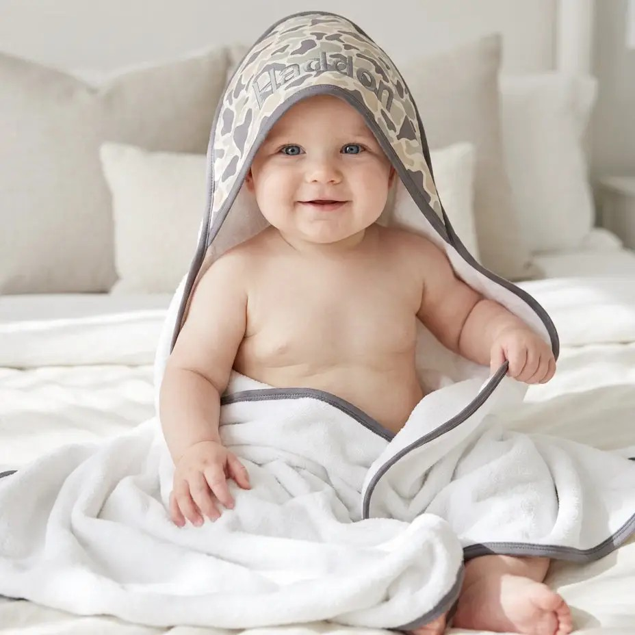 Bamboo Hooded Camo Cutie Towel