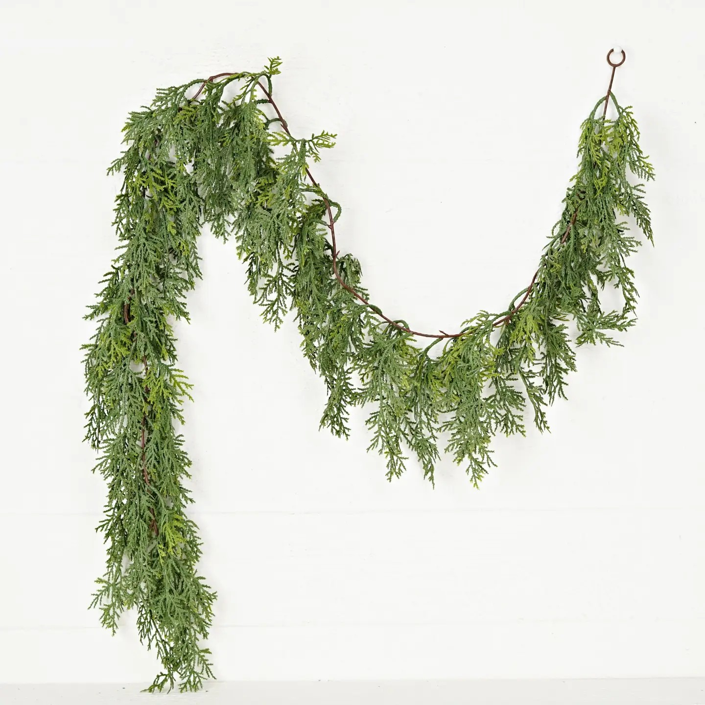 5ft Dripping Soft-Touch Cedar Garland