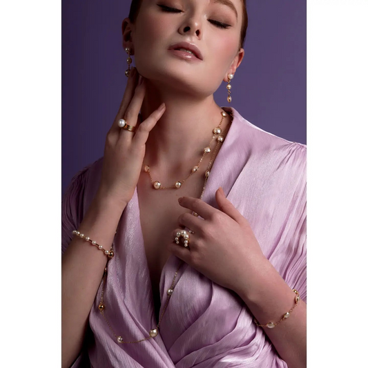 Half Pearl Chain Necklace | Magnet Closure