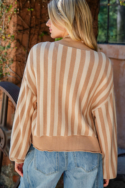 Cozy Canyon Striped Cardigan 🤎
