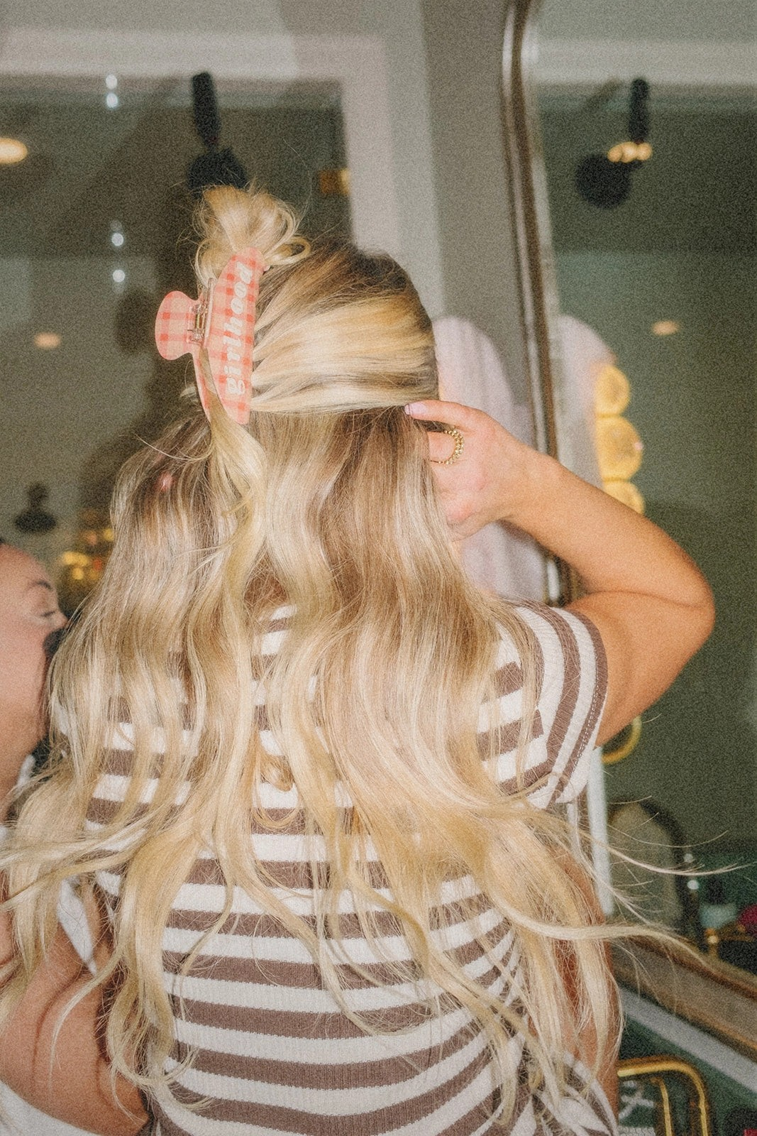Girlhood Oversized Claw Clip